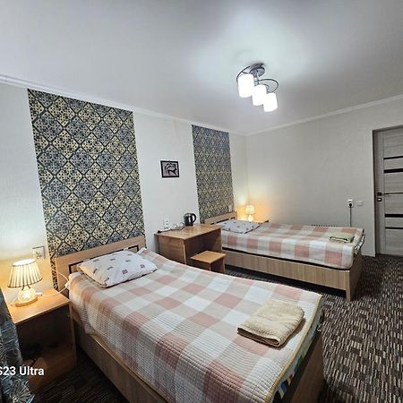 Guest House Mira Kochkor 외부 사진