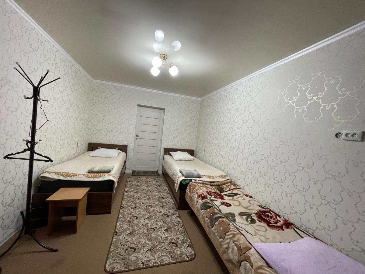 Guest House Mira Kochkor 외부 사진